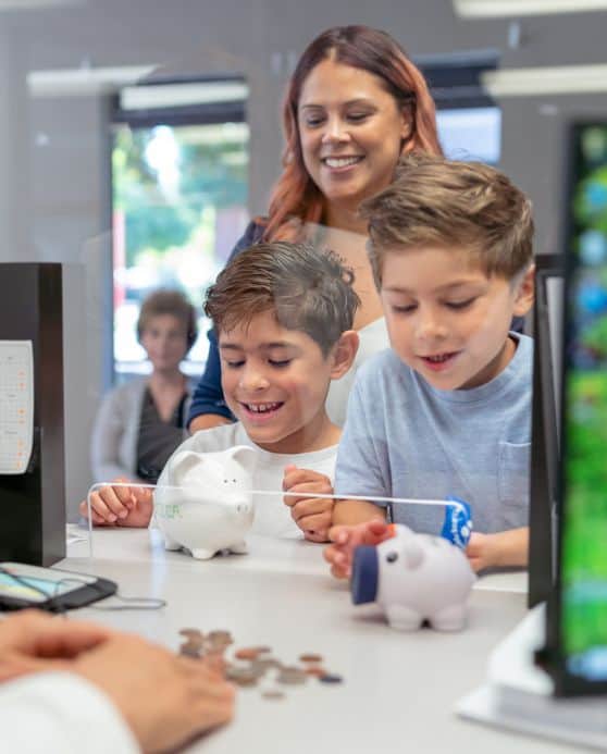 How do Savings Accounts Work?